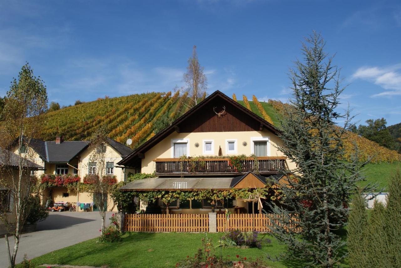 Weingut Lieschnegg Hotel Leutschach Eksteriør billede