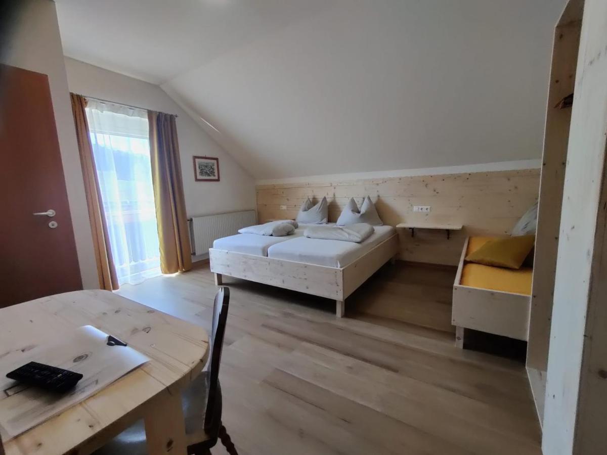 Weingut Lieschnegg Hotel Leutschach Eksteriør billede
